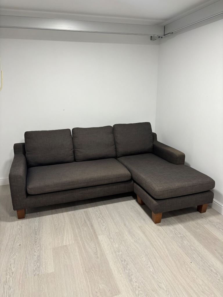 GREY L SHAPE SOFA (CAN DELIVER)