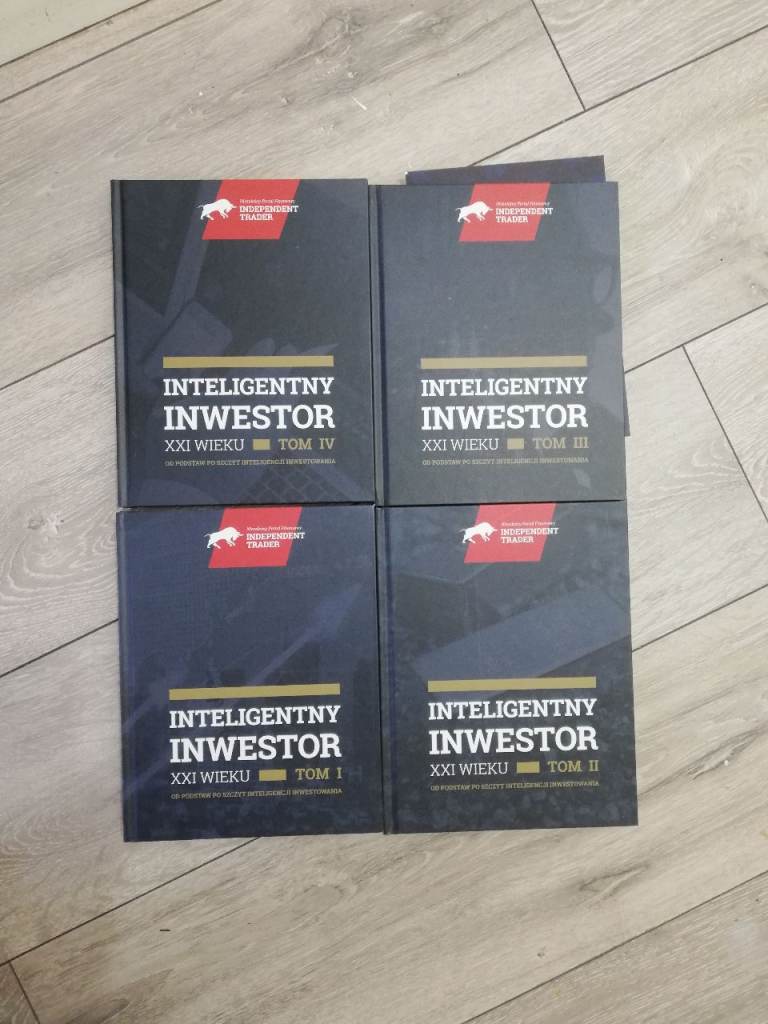 Inteligentny Inwestor - 4 Volumes, Good Condition