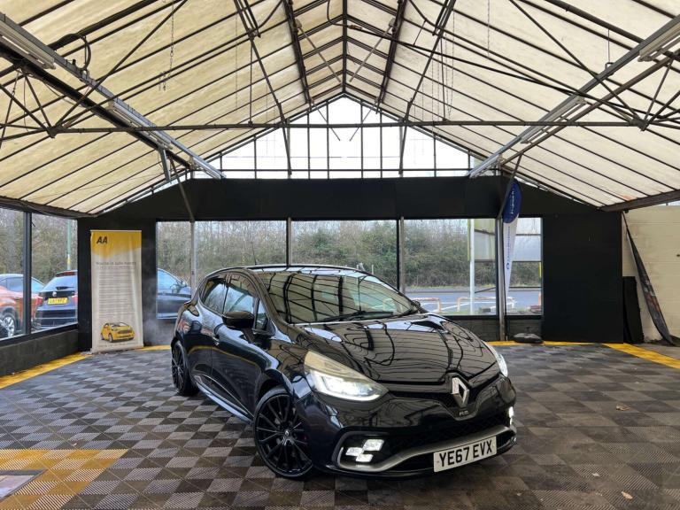 2017 Renault Clio 1.6T 16V Renaultsport Trophy Nav 220 5dr Auto HATCHBACK PETROL Automatic