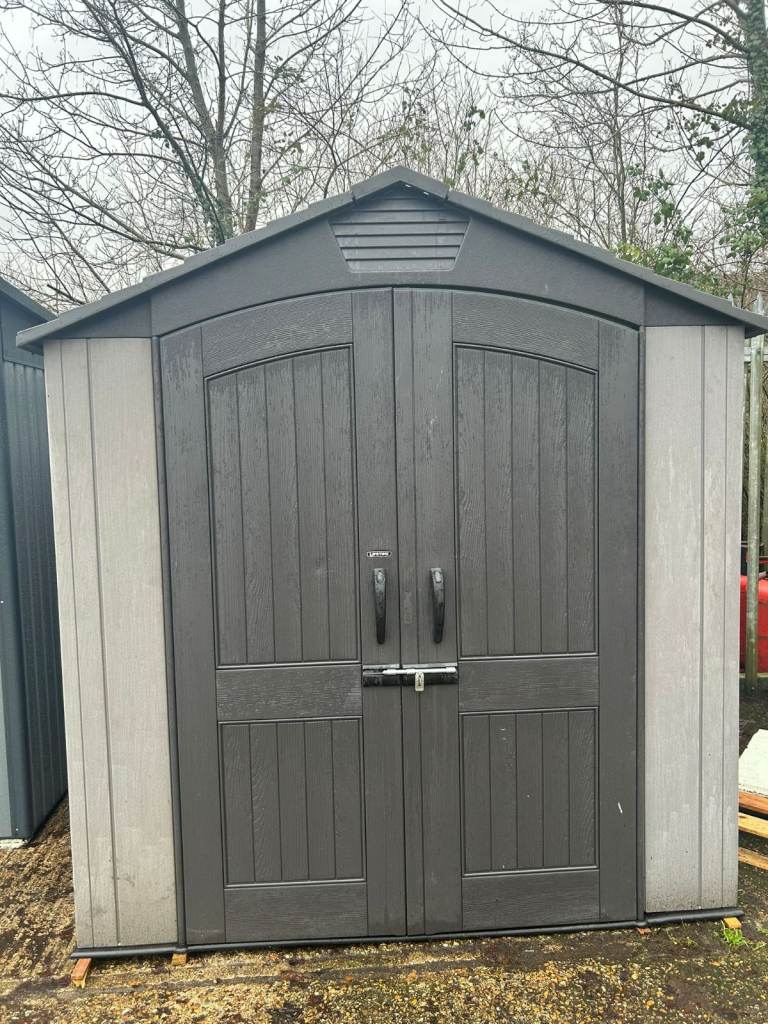 Lifetime 60311 - 7 x 12ft Heavy Duty Plastic Shed