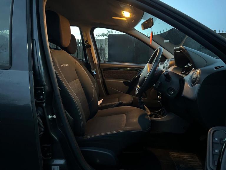 2015 Dacia Duster 1.5 dCi 110 Laureate 5dr HATCHBACK Diesel Manual