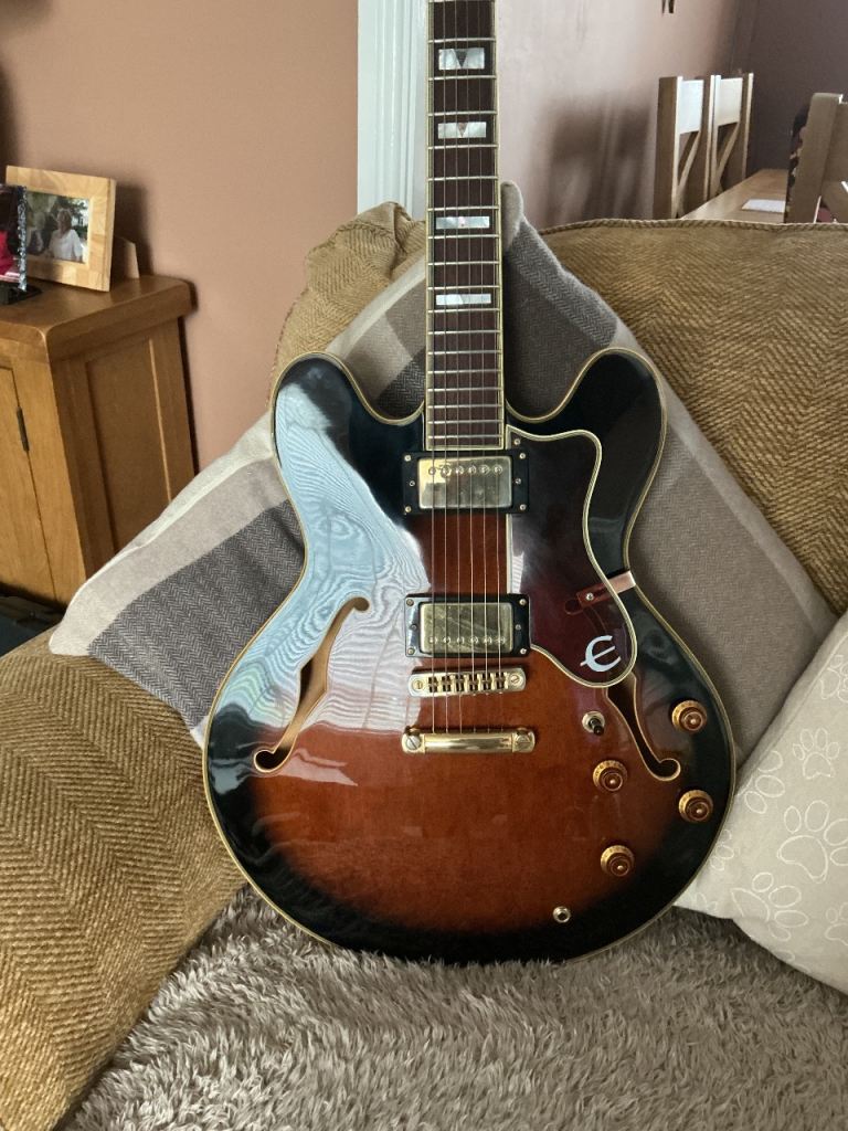 Epiphone Sheraton 