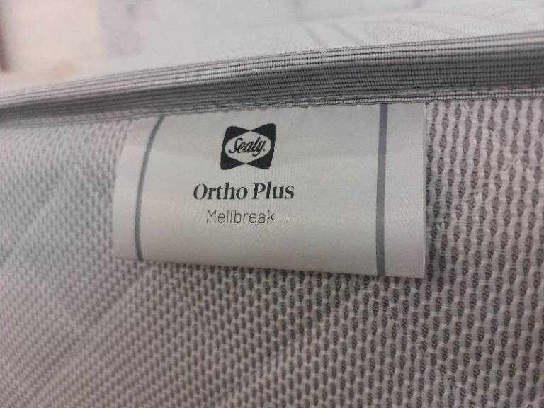 NEW MINOR DAMAGE Sealy Mellbreak Ortho Mattress