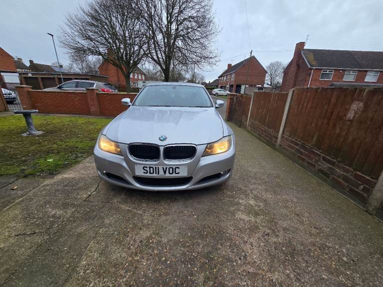 BMW, 3 SERIES, Saloon, 2011, Manual, 1995 (cc), 4 doors