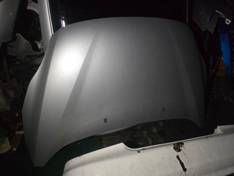 Ford c max silver bonnet 2011 model