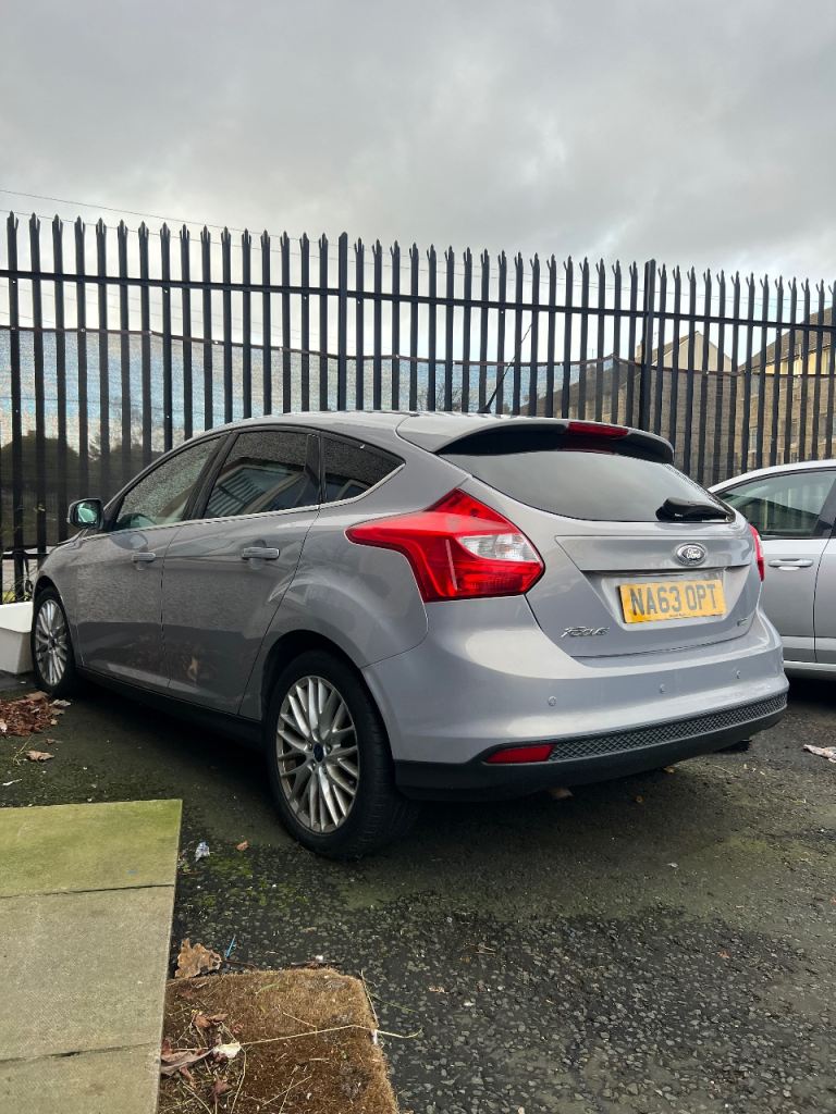 Ford, FOCUS, Hatchback, 2013, Manual, 998 (cc), 5 doors