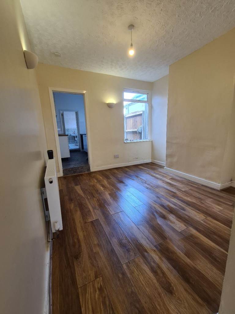 Spacious 3-Bedroom House in CV2 Ball Hill Coventry  Coventry, West Midlands