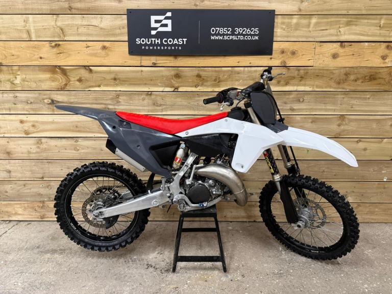 FANTIC XX 125 2023 MOTOCROSS BIKE YZ 125 