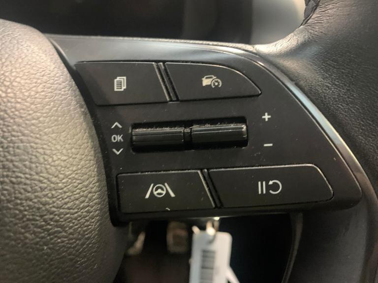 2022 Hyundai BAYON 1.0 T-GDi MHEV SE Connect SUV 5dr Petrol Hybrid Manual Euro 6 (s/s) (100 ps Su...