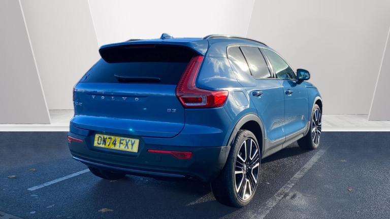 2025 Volvo XC40 2.0 B3P Ultra Dark 5dr Auto Petrol Estate Estate Petrol Automatic