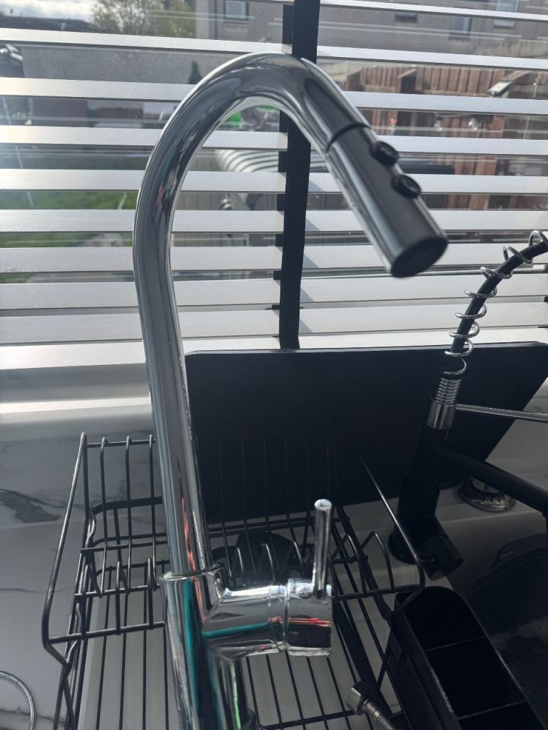 Kitchen mixer tap 