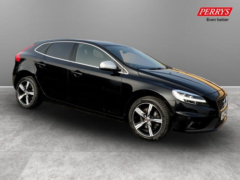 2019 Volvo V40 T3 [152] R DESIGN Edition 5dr Hatchback PETROL Manual