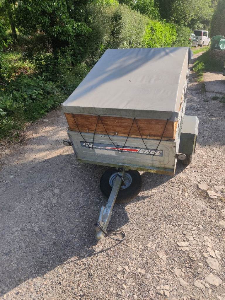 Small trailer 
