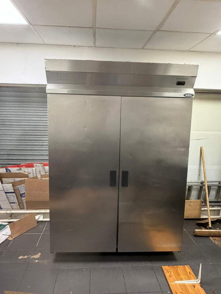 Large Stainless Steel Double Door Commercial Fridge Freezer