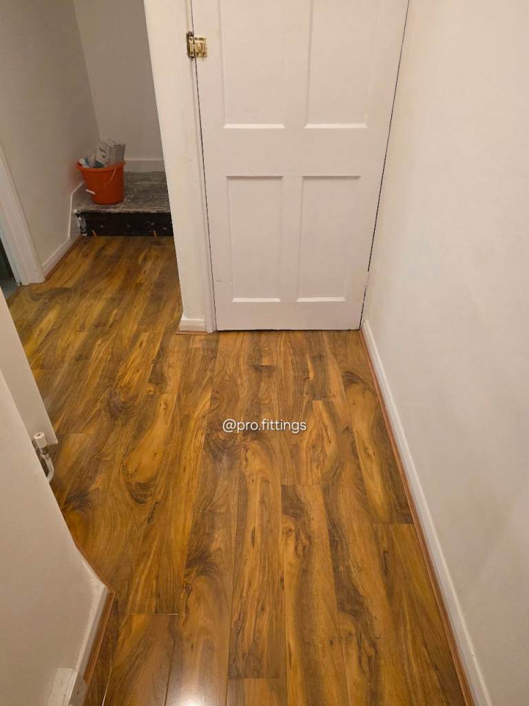 Laminate Flooring Fitter | Herringbone | LVT Floor Fitter | Supply and Fit Service 