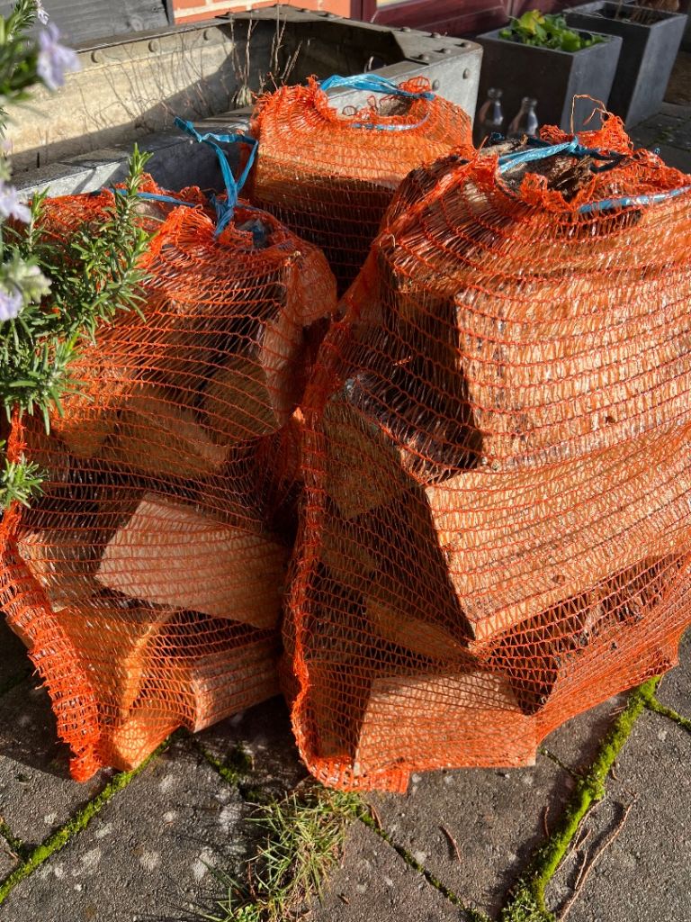 Log Wood Bags Seasoned & Ready To Burn for Stove Woodburning Fires