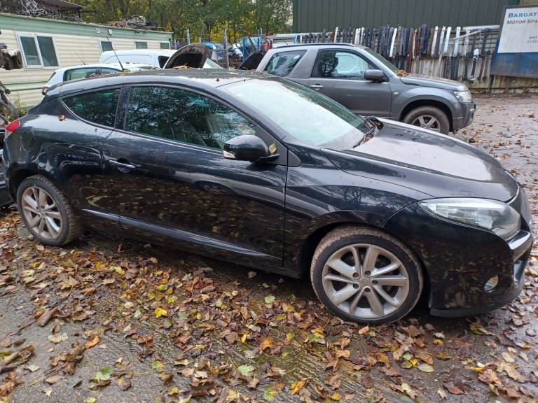 BREAKING : RENAULT MEGANE III COUPE -AUTO	1.5d	, colour:	GNE - diamond black , engine: 	K9K 837