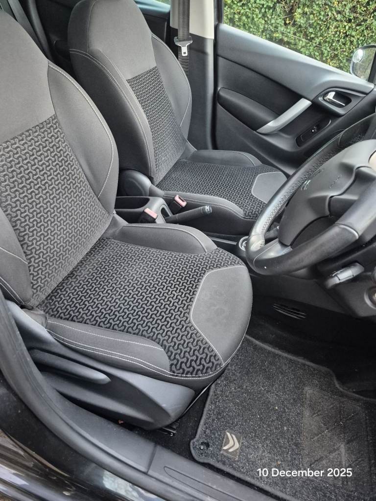 Citroen, C3, Hatchback, 2011, Manual, 1360 (cc), 5 doors