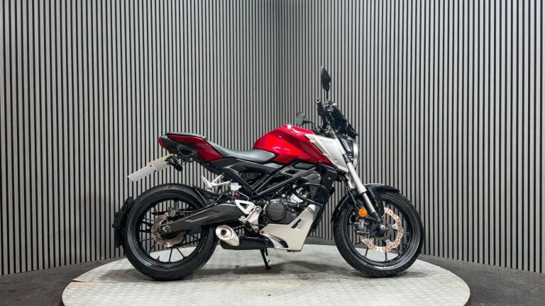 Honda CB 2018 21K MOT MAY 2027 15BHP SPORT LEARNER BIKE 125CC