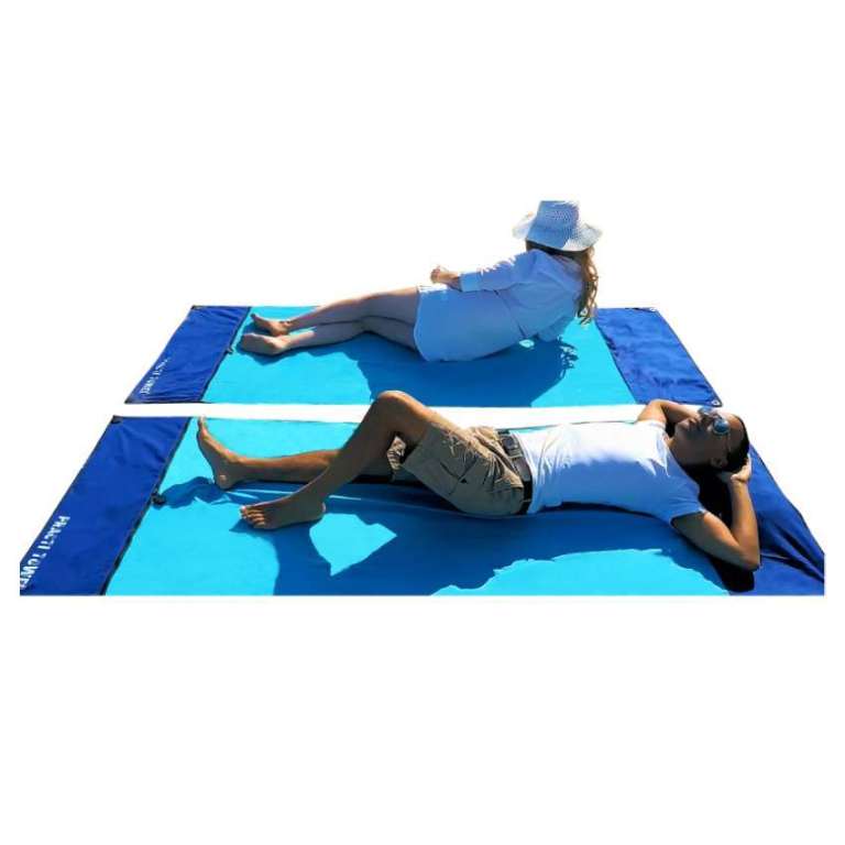 Practi Towel® – The Superhero of Beach Towels