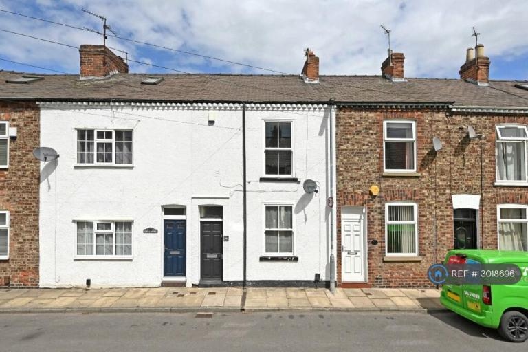 2 bedroom house in Garfield Terrace, York, YO26 (2 bed) (#3018696)