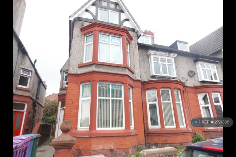 1 bedroom flat in Limedale Road, Liverpool, L18 (1 bed) (#2721386)