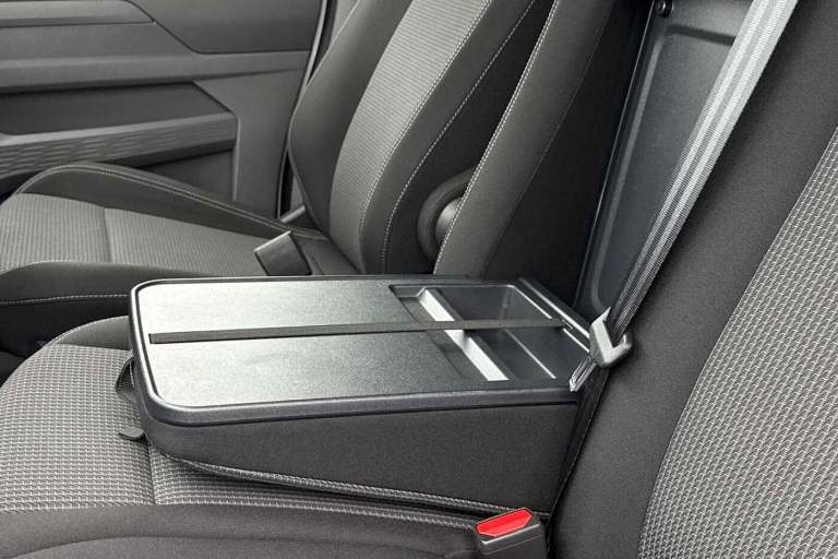 2025 Volkswagen Transporter Commerce Plus 2.0 TDI 110 PS 6sp Manual Van DIESEL Manual