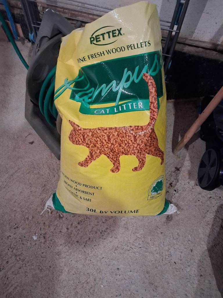 Free wood pellet  cat litter