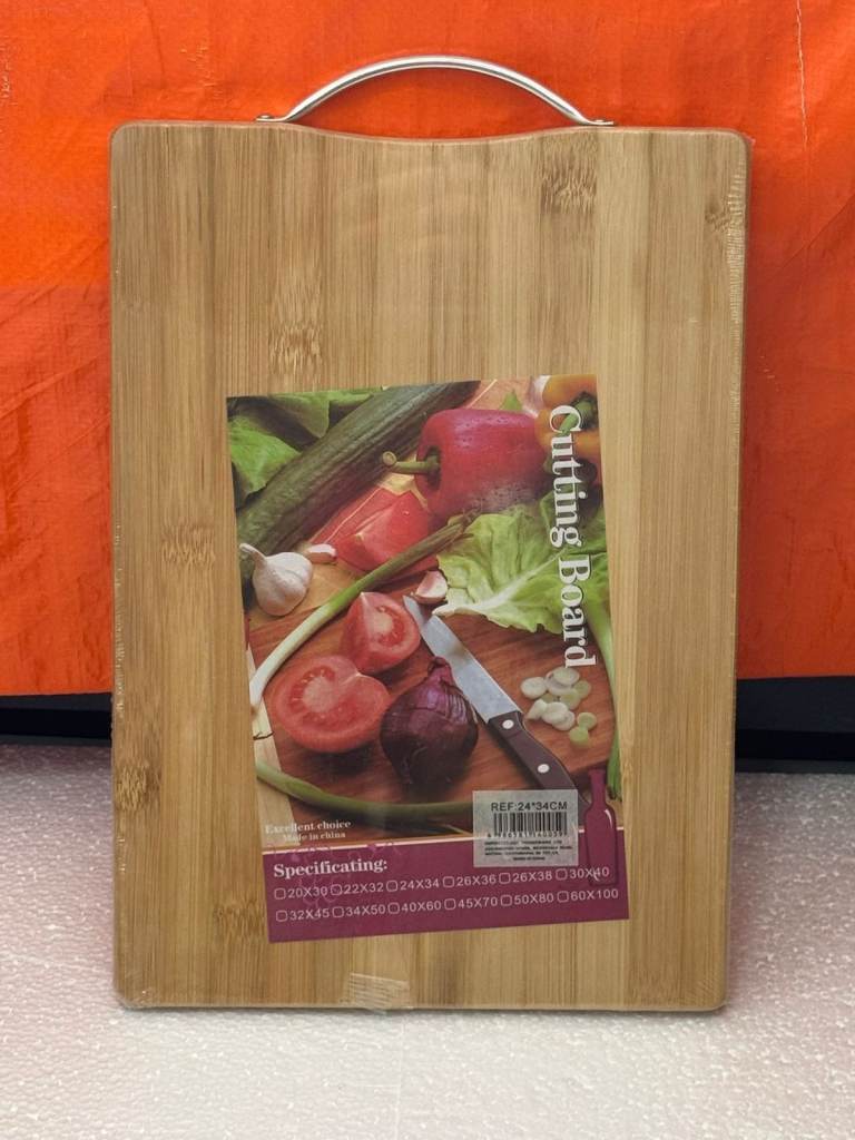 Bamboo Cutting Board with Metal Handle – 24×34cm Chopping Board