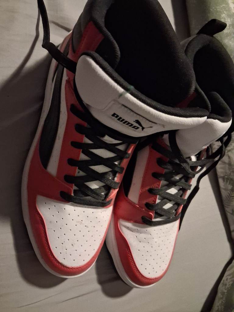 Puma size 10 adult 