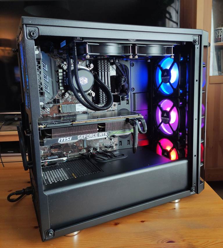 New custom-built CORSAIR Gaming PC. Intel i9 9900KF, RTX 2080TI 11GB, 16 GB RAM, NVMe, HDD
