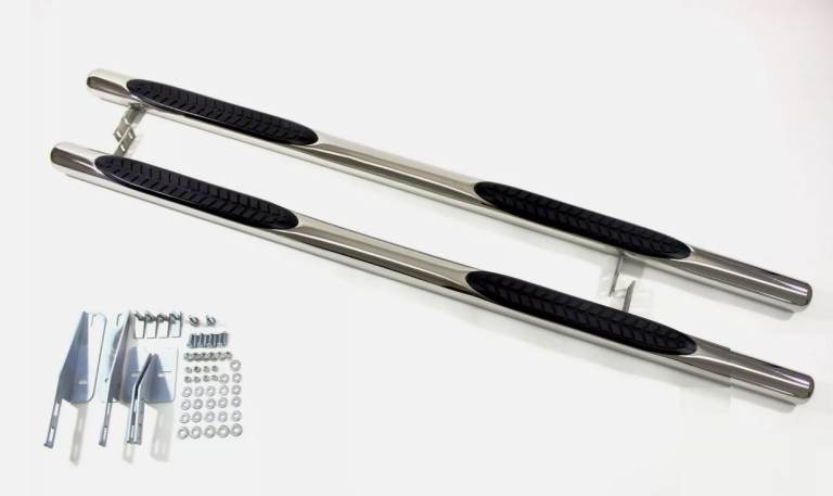 Chrome side bars with foot stands for 4x4 