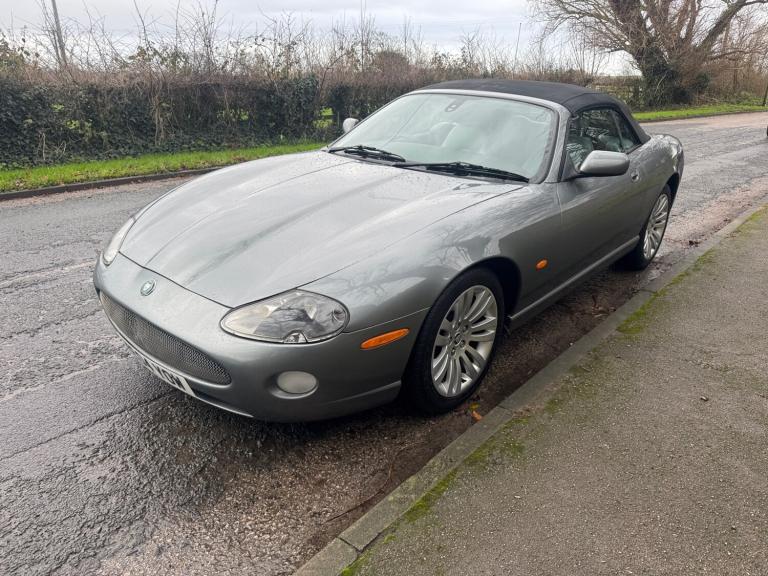 2004 Jaguar XK8 4.2 2dr Auto CONVERTIBLE Petrol Automatic