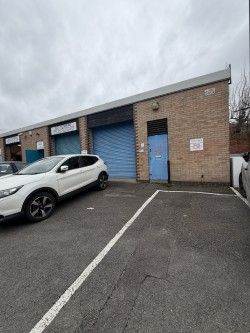 Commercial Unit Available