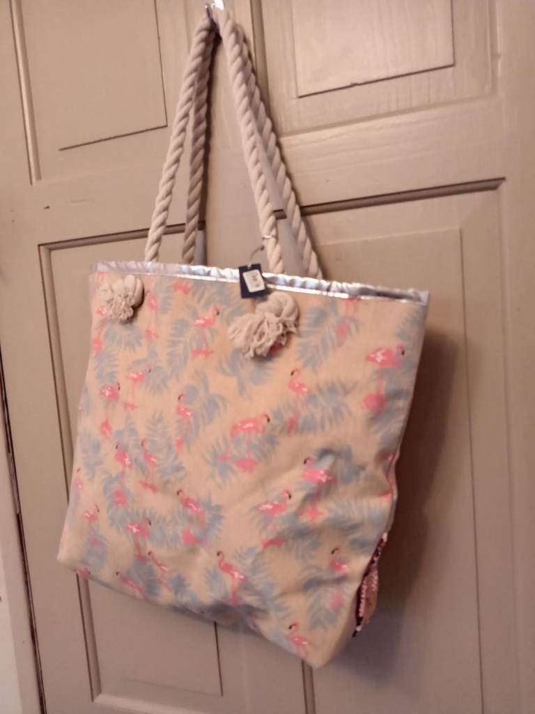 New Beach Shoulder Bag with gold sequins 