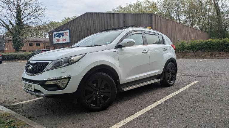 Kia Sportage KX-3 2.0 diesel, manual, 91k in white