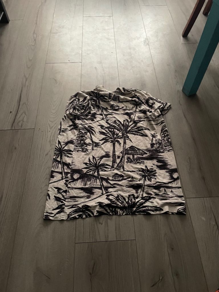 T shirts 