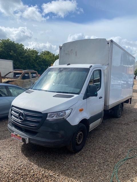 2019 Mercedes-Benz Sprinter 3.5t Chassis Cab DAMAGED REPAIRABLE SALVAGE CHASSIS CAB Diesel Manual