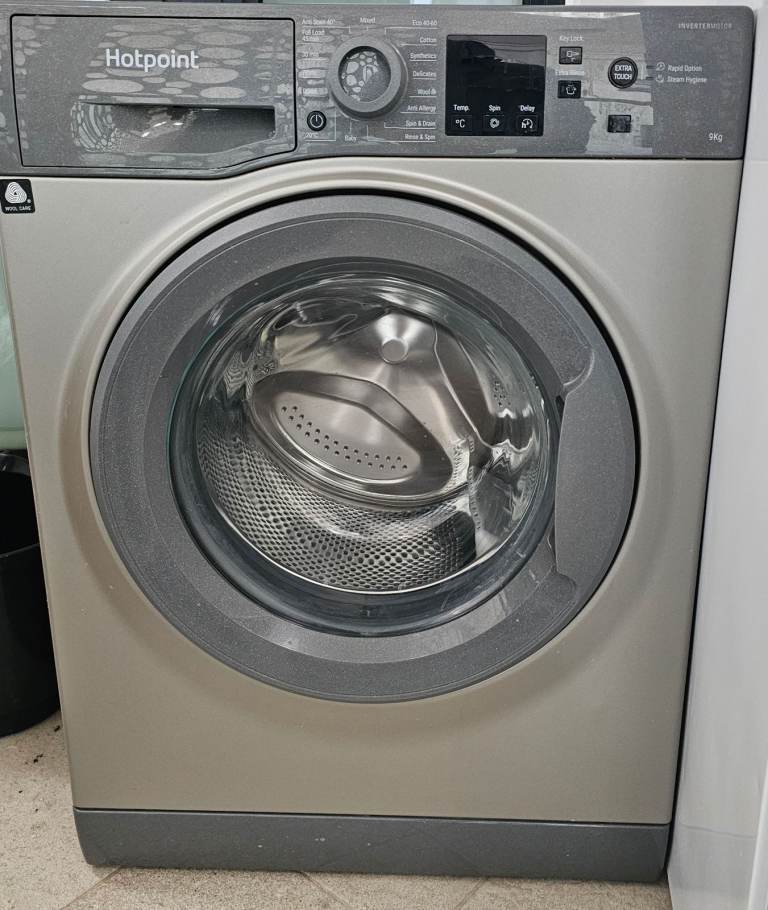 Hotpoint Washing Machine – Grey, Excellent Condition