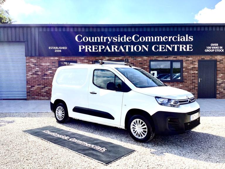 2021 Citroen Berlingo 1.5 HDI ENTERPRISE PRO VAN / ONE OWNER / VERY LOW MILES / SUPERB CONDITION ...