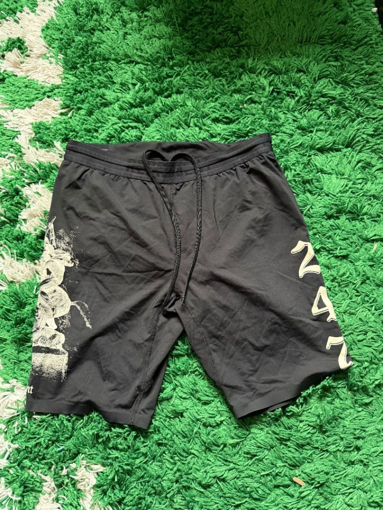 Black & white Represent 247 running jogging walking cycling shorts size medium