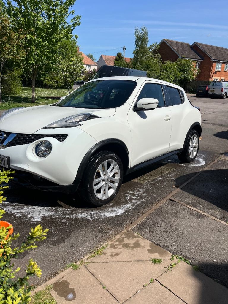 Nissan, JUKE, Hatchback, 2015, Manual, 1461 (cc), 5 doors