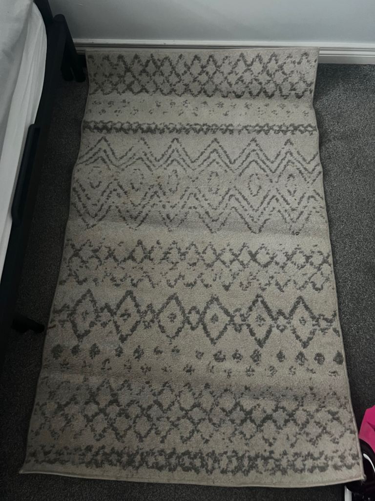Rug