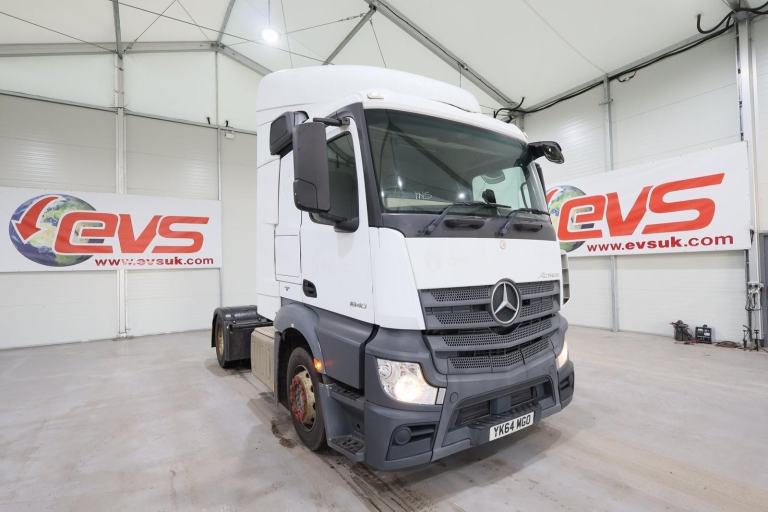 2014 (64 PLATE) Mercedes Benz Actros 1840 4x2 Euro 6 Tractor Units
