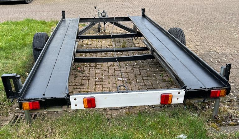 Small car transporter trailer 