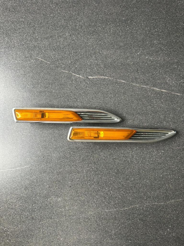 Ford Mondeo Side Indicators Pair Chrome Amber Genuine OEM