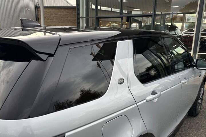 LAND ROVER DISCOVERY SPORT 2.0 D200 Dynamic SE 5dr Auto [5 Seat]