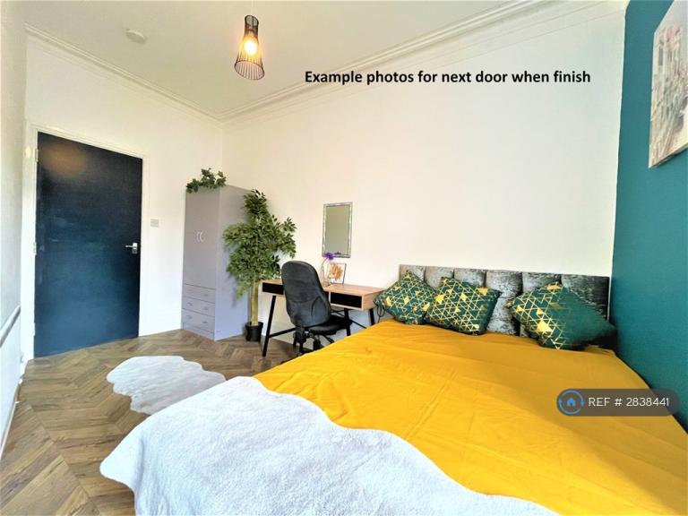 6 bedroom house in Brandon Grove, Newcastle Upon Tyne, NE2 (6 bed) (#2838441)