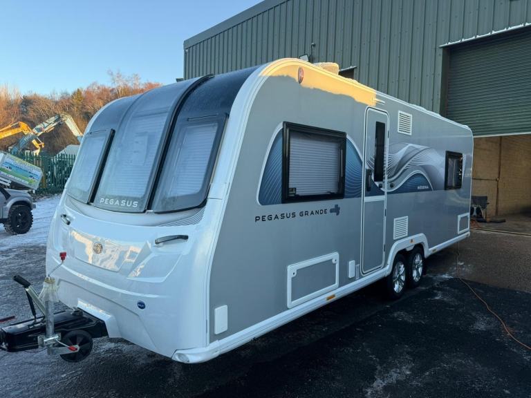 2025 BAILEY PEGASUS GRANDE GT75 MESSINA - 4 BERTH CARAVAN 