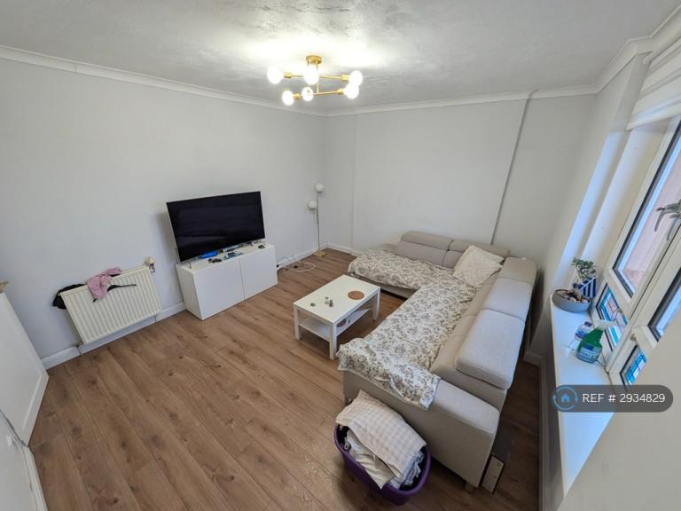 2 bedroom flat in Irongray St, Glasgow, G31 (2 bed) (#2934829)